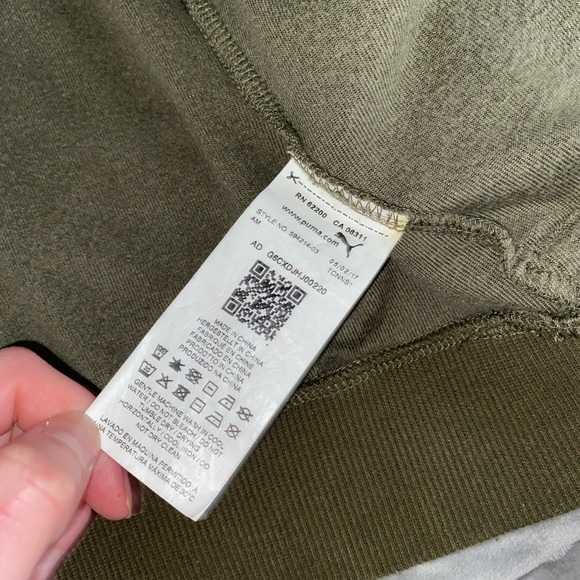 Puma jacket - Picture 7 of 7